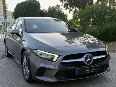 Mercedes-Benz A 180 2018 - 18999 EUR, 180000 km - AUTO.MOTO.pt - 180000km - foto 5 de 12