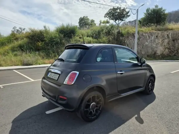 Fiat 500 2014 - 10750 EUR, 141000 km - AUTO.MOTO.pt - 141000km - foto 8 de 15