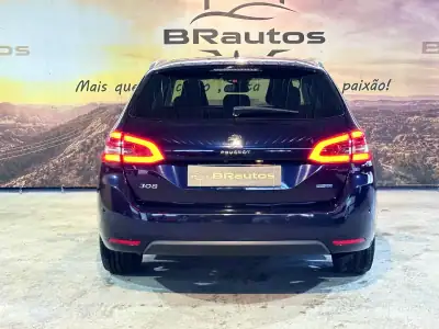 Peugeot 308 SW 2015 - 13500 EUR, 199202 km - AUTO.MOTO.pt - 199202km - foto 7 de 29