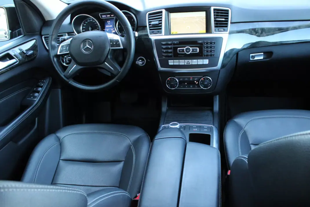 Mercedes-Benz ML 350 2012 - 22500 EUR, 212000 km - 212000km - foto 18 de 28