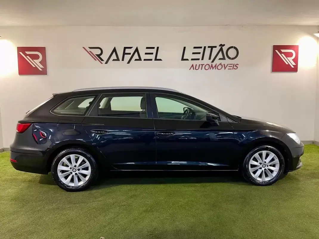 SEAT Leon ST 2019 - 11450 EUR, 182000 km - AUTO.MOTO.pt - 182000km - foto 5 de 34