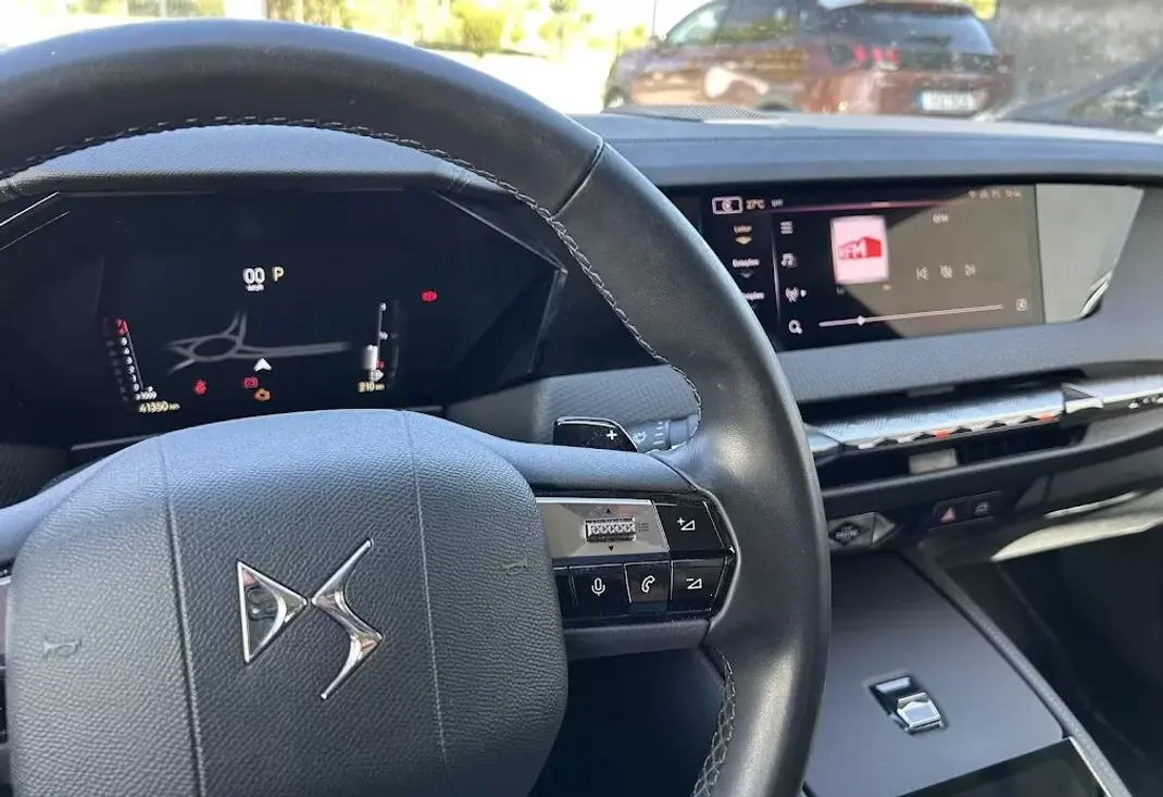 DS DS4 2022 - 25750 EUR, 41350 km - AUTO.MOTO.pt - 41350km - foto 16 de 21