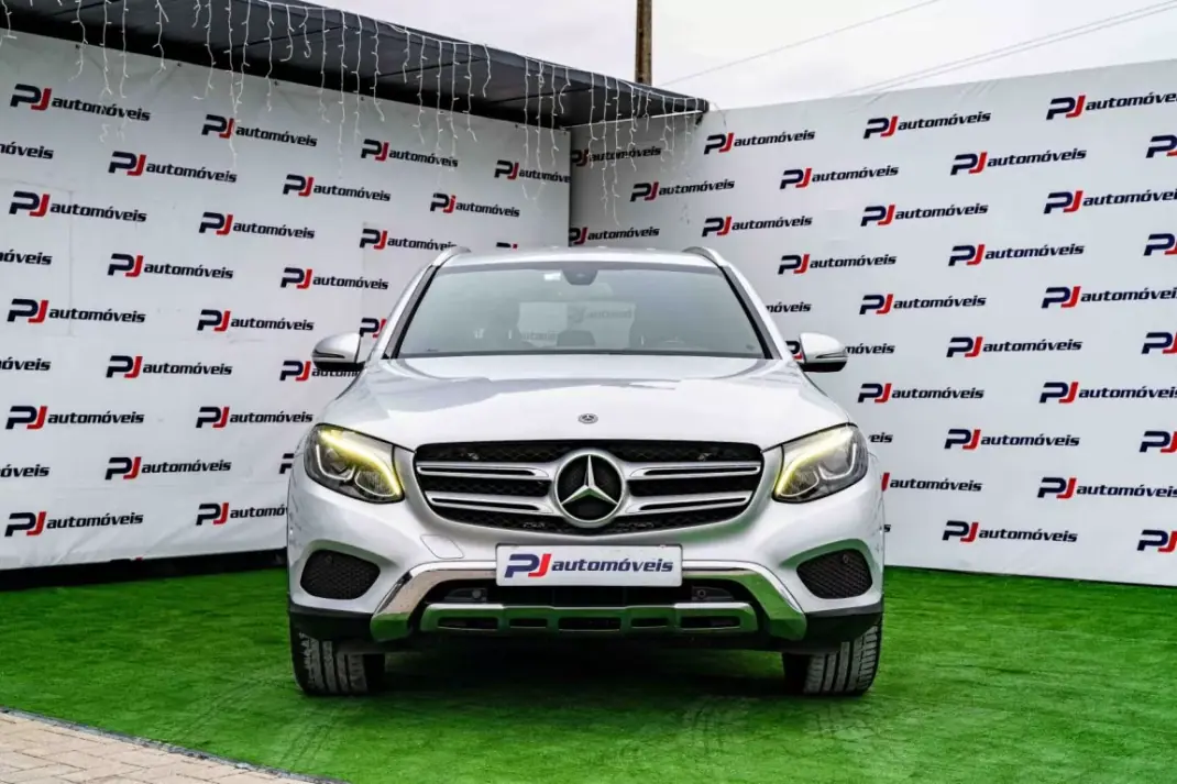 Mercedes-Benz GLC 250 2018 - 33900 EUR, 186200 km - AUTO.MOTO.pt - 186200km - foto 2 de 19