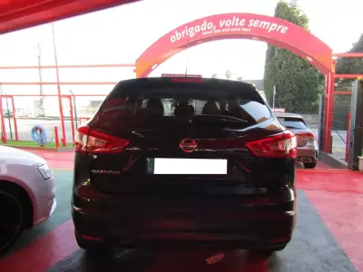 Nissan Qashqai 2017 - 16749 EUR, 121547 km - 121547km - foto 24 de 30