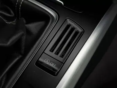 Audi A5 2010 - 17990 EUR, 157000 km - AUTO.MOTO.pt - 157000km - foto 18 de 20