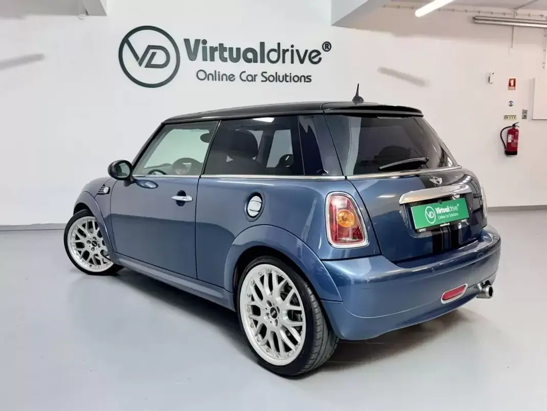 MINI 3 Portas 2010 - 7950 EUR, 181000 km - 181000km - foto 9 de 41