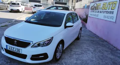 Peugeot 308 2019 - 11950 EUR, 114000 km - 114000km - foto 8 de 38