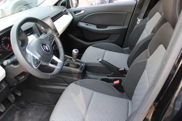 Renault Clio 2023 - 15900 EUR, 41700 km - AUTO.MOTO.pt - 41700km - foto 6 de 21