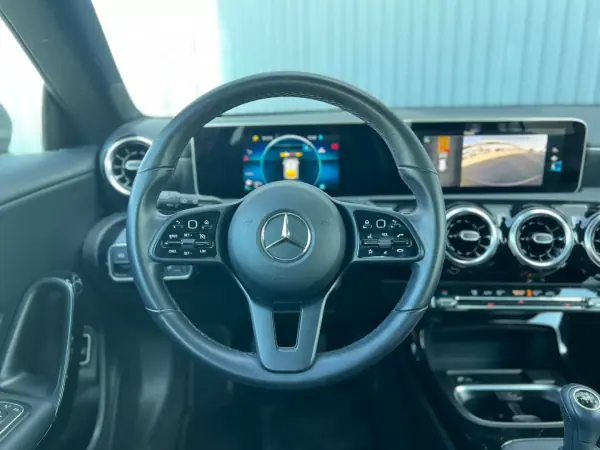 Mercedes-Benz CLA 180 2020 - 27250 EUR, 65812 km - AUTO.MOTO.pt - 65812km - foto 11 de 21