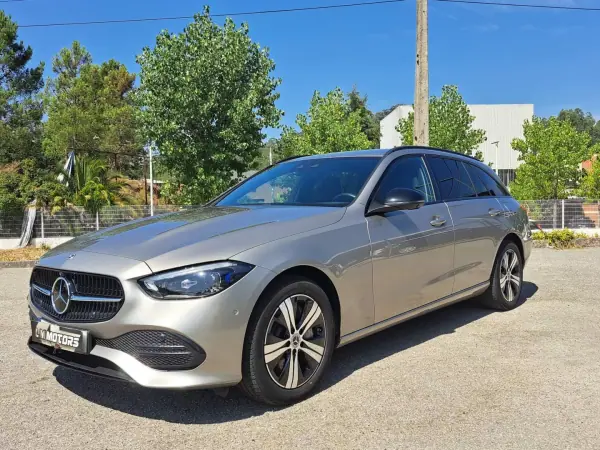 Mercedes-Benz C 300e 2022 - 39990 EUR, 59000 km - AUTO.MOTO.pt - 59000km - foto 5 de 47
