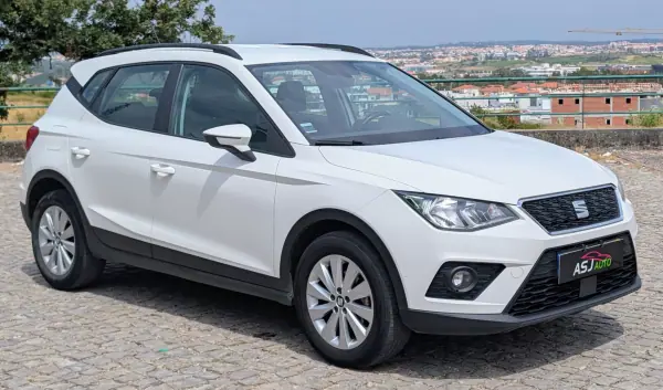SEAT Arona 2019 - 10500 EUR, 229648 km - AUTO.MOTO.pt - 229648km - foto 2 de 23