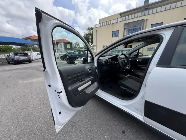 Citroën C3 2019 - 8750 EUR, 123000 km - AUTO.MOTO.pt - 123000km - foto 28 de 48