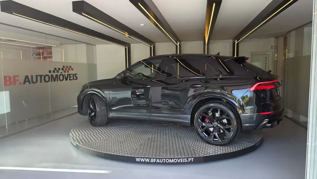 Audi RS Q8 2023 - 159500 EUR, 34813 km - 34813km - foto 15 de 68
