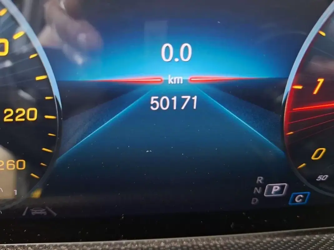 Mercedes-Benz A 180 2022 - 29590 EUR, 50171 km - AUTO.MOTO.pt - 50171km - foto 7 de 11