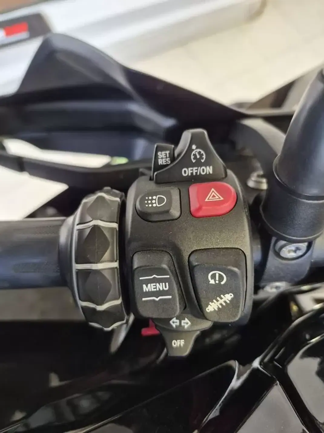 BMW C 400 GT 2022 - 16950 EUR, 14000 km - AUTO.MOTO.pt - 14000km - foto 19 de 20