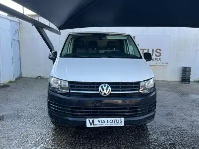 Volkswagen Transporter 2019 - 16500 EUR, 203450 km - AUTO.MOTO.pt - 203450km - foto 6 de 12