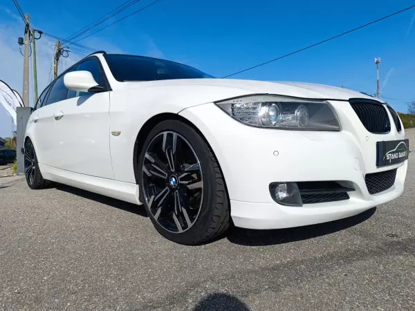 BMW 320 2011 - 12900 EUR, 206000 km - AUTO.MOTO.pt - 206000km - foto 6 de 37