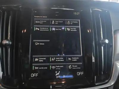 Volvo V90 2017 - 23500 EUR, 131000 km - AUTO.MOTO.pt - 131000km - foto 35 de 39