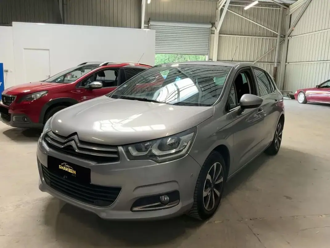 Citroën C4 2017 - 9690 EUR, 90951 km - AUTO.MOTO.pt - 90951km - foto 1 de 11