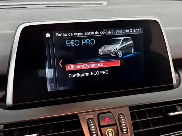 BMW 218 Gran Tourer 2018 - 14750 EUR, 148000 km - AUTO.MOTO.pt - 148000km - foto 38 de 54