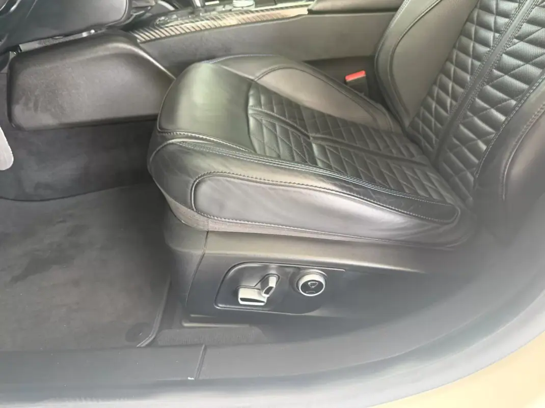 Maserati Ghibli 2021 - 62500 EUR, 45000 km - 45000km - foto 34 de 51