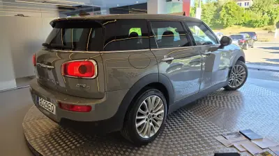 MINI Clubman 2017 - 13900 EUR, 157631 km - AUTO.MOTO.pt - 157631km - foto 21 de 55