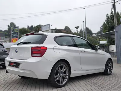 BMW 116 2013 - 12500 EUR, 153800 km - foto 6 de 15