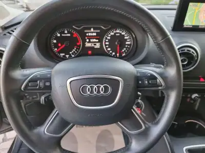 Audi A3 Limousine 2016 - 18900 EUR, 116000 km - AUTO.MOTO.pt - 116000km - foto 28 de 45