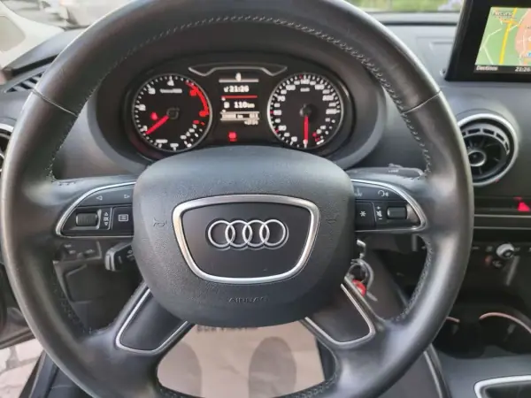 Audi A3 Limousine 2016 - 18900 EUR, 116000 km - AUTO.MOTO.pt - 116000km - foto 28 de 45