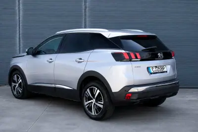 Peugeot 3008 2016 - 16250 EUR, 118234 km - AUTO.MOTO.pt - 118234km - foto 5 de 30