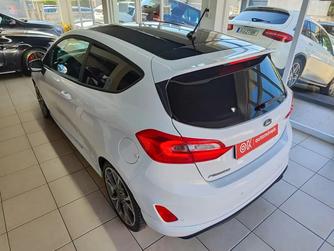 Ford Fiesta 2019 - 12950 EUR, 95000 km - 95000km - foto 9 de 41