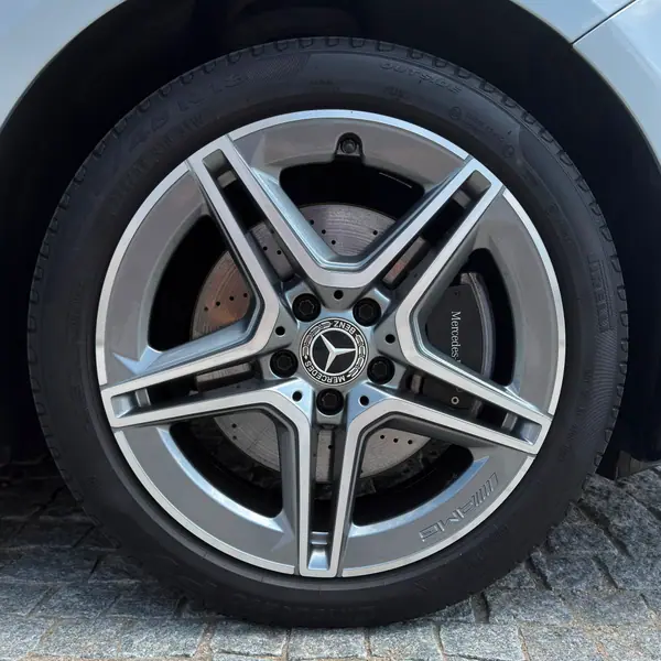 Mercedes-Benz A 250 2022 - 27450 EUR, 127000 km - AUTO.MOTO.pt - 127000km - foto 10 de 11