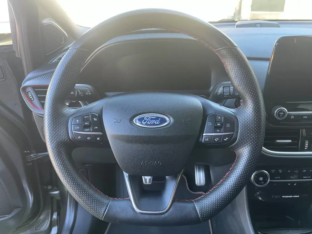 Ford Puma 2020 - 15900 EUR, 95000 km - 95000km - foto 13 de 20
