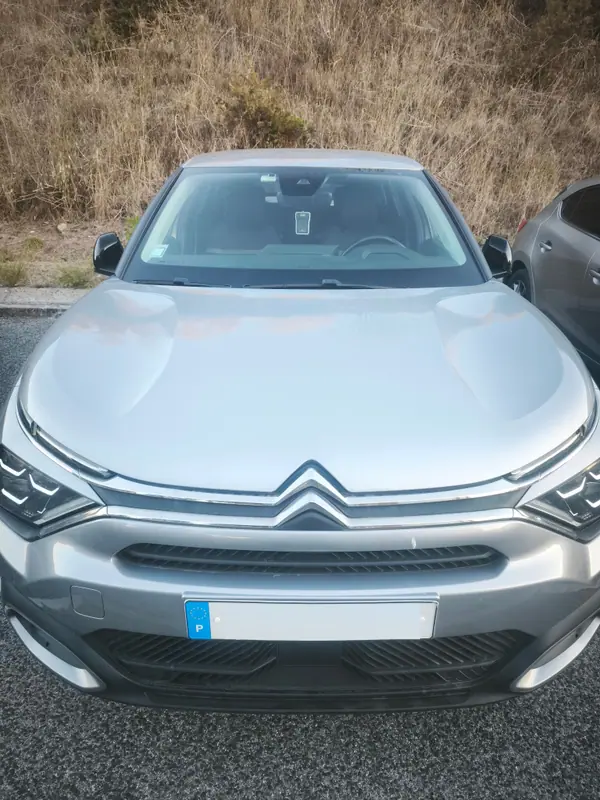 Citroën C4 2023 — foto 2 de 9