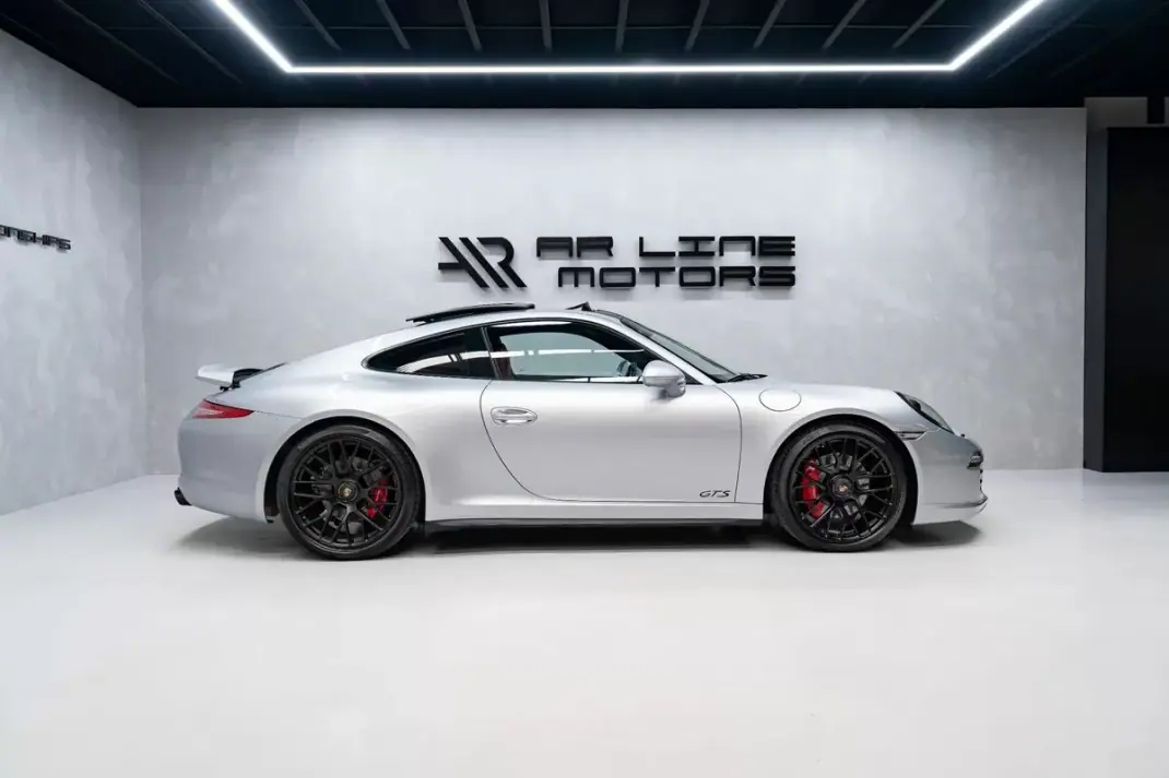 Porsche 911 2015 - 139950 EUR, 69000 km - 69000km - foto 9 de 45