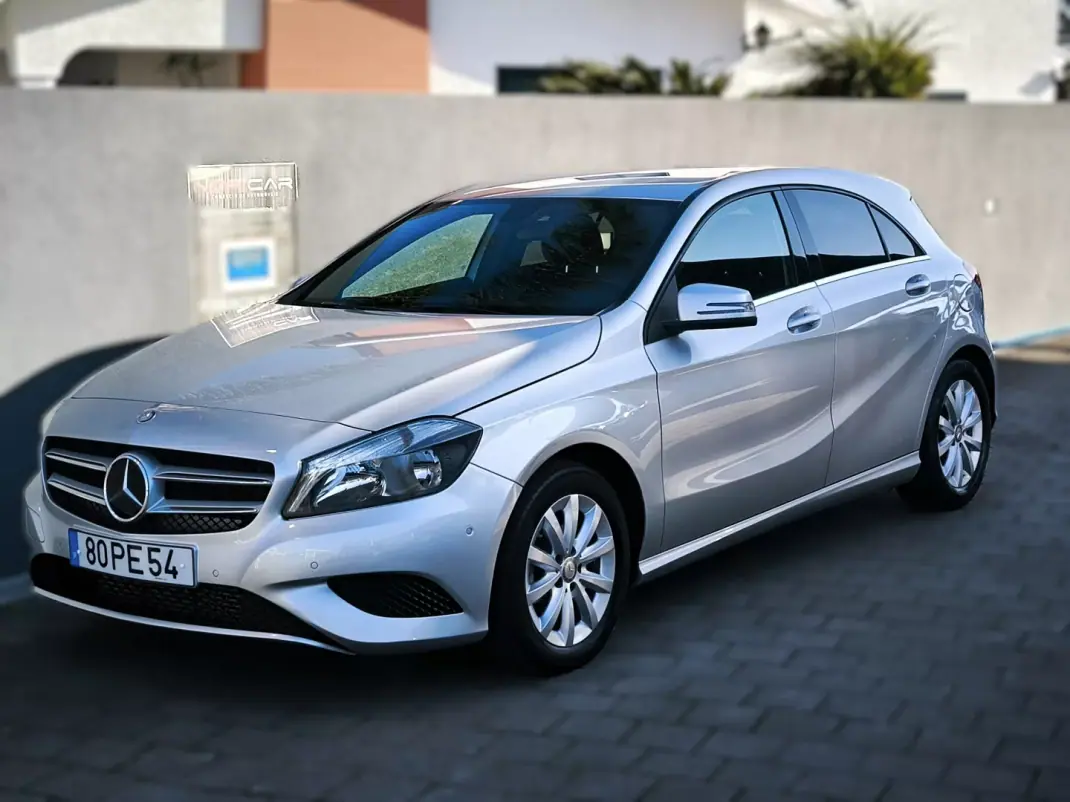 Mercedes-Benz A 160 2014 - 15950 EUR, 64000 km - AUTO.MOTO.pt - 64000km - foto 1 de 34