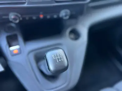 Peugeot PARTNER GIRAFON 2023 - 16500 EUR, 59653 km - AUTO.MOTO.pt - 59653km - foto 12 de 13