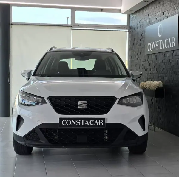 SEAT Arona 2025 - 17990 EUR, 18437 km - AUTO.MOTO.pt - 18437km - foto 2 de 18