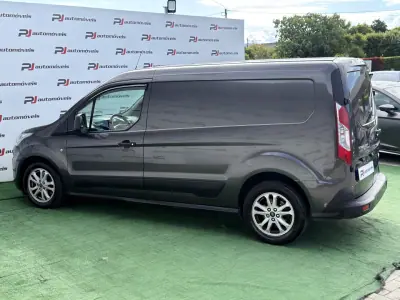 Ford Transit Connect 2018 - 12990 EUR, 152000 km - AUTO.MOTO.pt - 152000km - foto 7 de 20