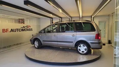SEAT Alhambra 2005 - 7500 EUR, 299890 km - AUTO.MOTO.pt - 299890km - foto 16 de 57