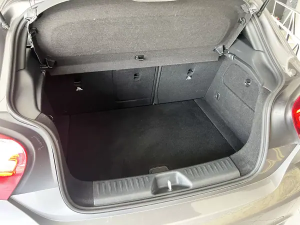 Mercedes-Benz A 160 2018 - 18600 EUR, 138840 km - AUTO.MOTO.pt - 138840km - foto 22 de 22