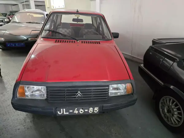 Citroën Visa 1985 - 5000 EUR, 101000 km - AUTO.MOTO.pt - 101000km - foto 2 de 8