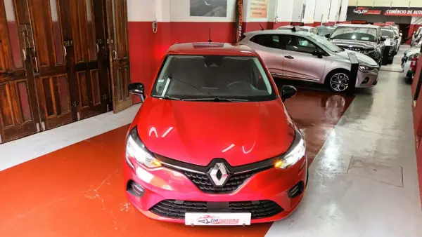 Renault Clio 2021 - 14890 EUR, 67292 km - AUTO.MOTO.pt - 67292km - foto 16 de 67