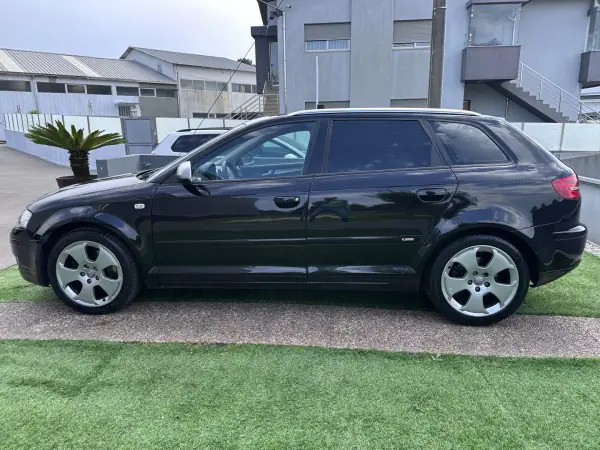 Audi A3 Sportback 2007 - 5900 EUR, 350000 km - AUTO.MOTO.pt - 350000km - foto 3 de 49