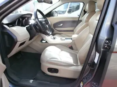 Land Rover Range Rover Evoque 2019 - 25500 EUR, 158956 km - AUTO.MOTO.pt - 158956km - foto 10 de 33