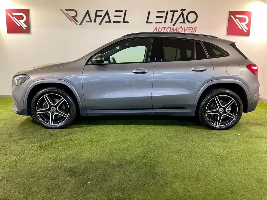 Mercedes-Benz GLA 250 2024 - 46850 EUR, 19000 km - AUTO.MOTO.pt - 19000km - foto 20 de 48