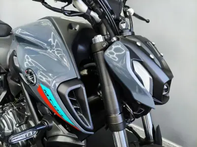 Yamaha MT 07 2024 - 7500 EUR, 2800 km - foto 4 de 21