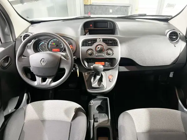 Renault Kangoo 2020 - 15800 EUR, 12073 km - AUTO.MOTO.pt - 12073km - foto 10 de 20