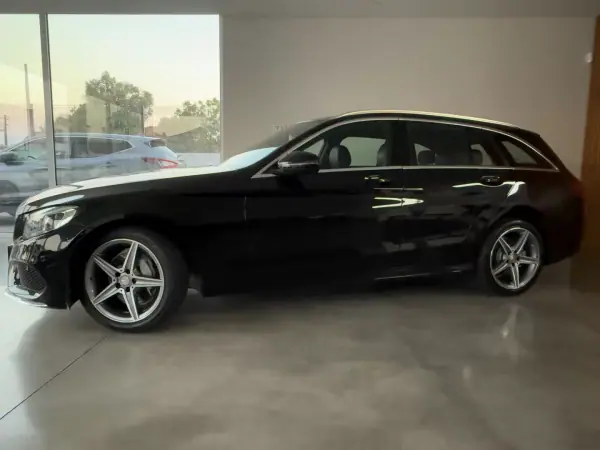 Mercedes-Benz C 200 2015 - 17999 EUR, 175000 km - AUTO.MOTO.pt - 175000km - foto 7 de 125