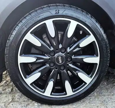 MINI Cooper 2015 - 21500 EUR, 94000 km - AUTO.MOTO.pt - 94000km - foto 22 de 34